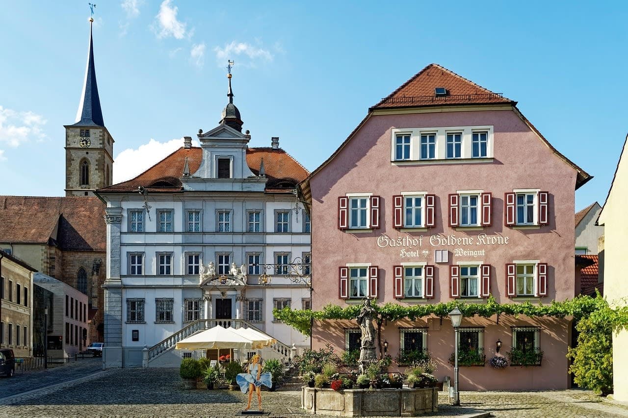 مركز حماية المستهلك (Verbraucherzentrale): الجهة الأولى للشكوى عند رفض الإصلاح Verbraucherzentrale consumer center office Germany consultation