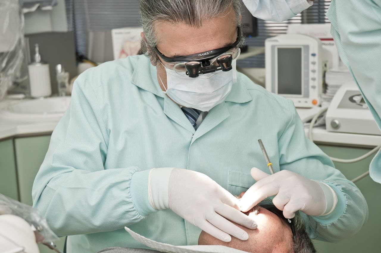 Die Gesundheitskarte reicht aus, um einen Vorsorgetermin zu vereinbaren health insurance card Germany Gesundheitskarte medical checkup prevention
