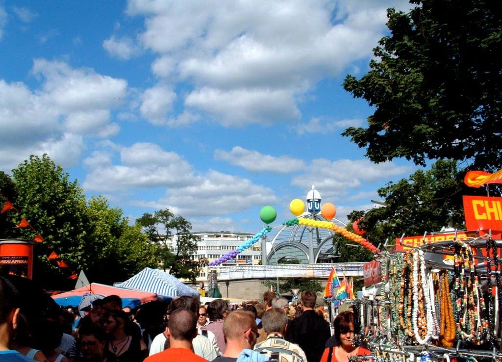 Stadtfest: Zeiten beim Veranstalter prüfen