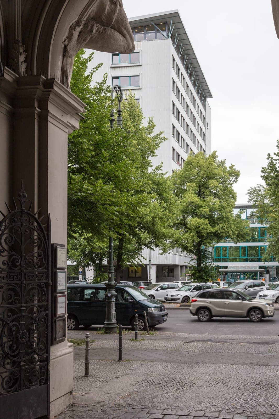 Hohe Miete? Berlin prüft online