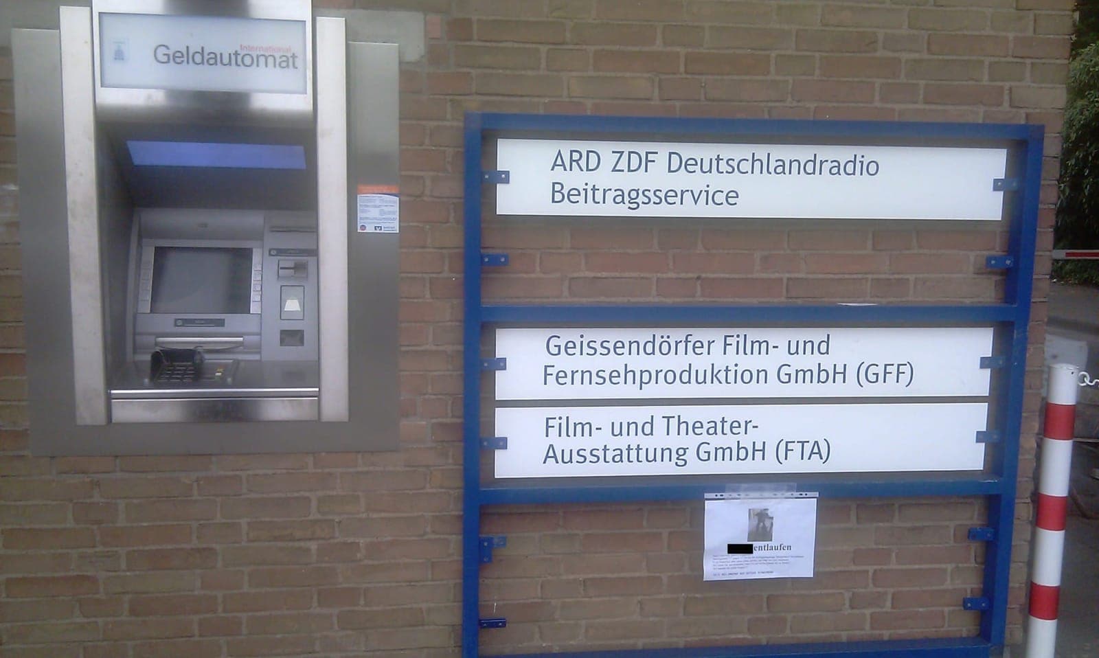 إعفاء Rundfunkbeitrag ليس تلقائياً