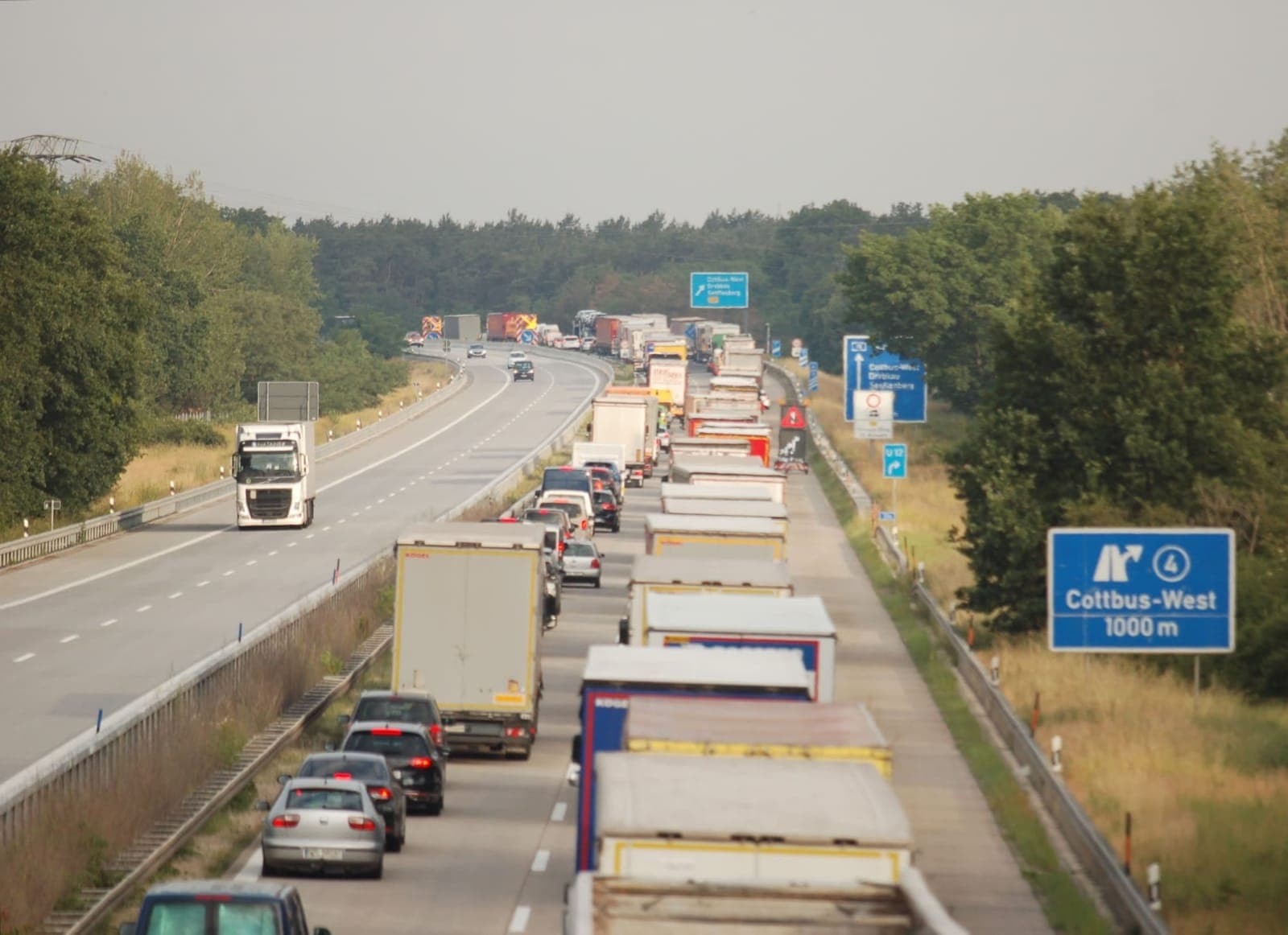 Stauwochenende: Abfahrt besser planen