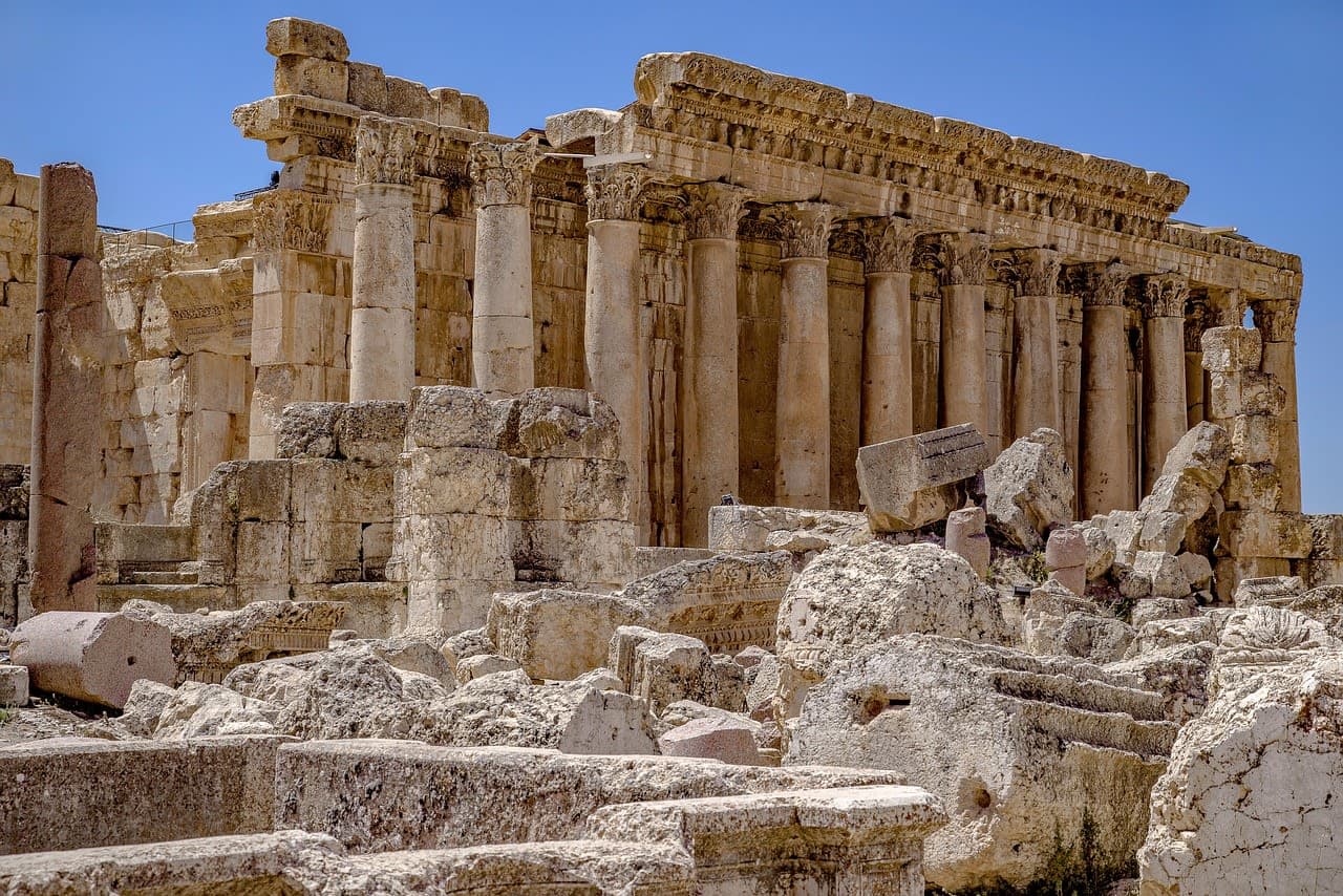 نتنياهو يوسّع العمليات في لبنان ومرتس يهاجم ترامب علنًا