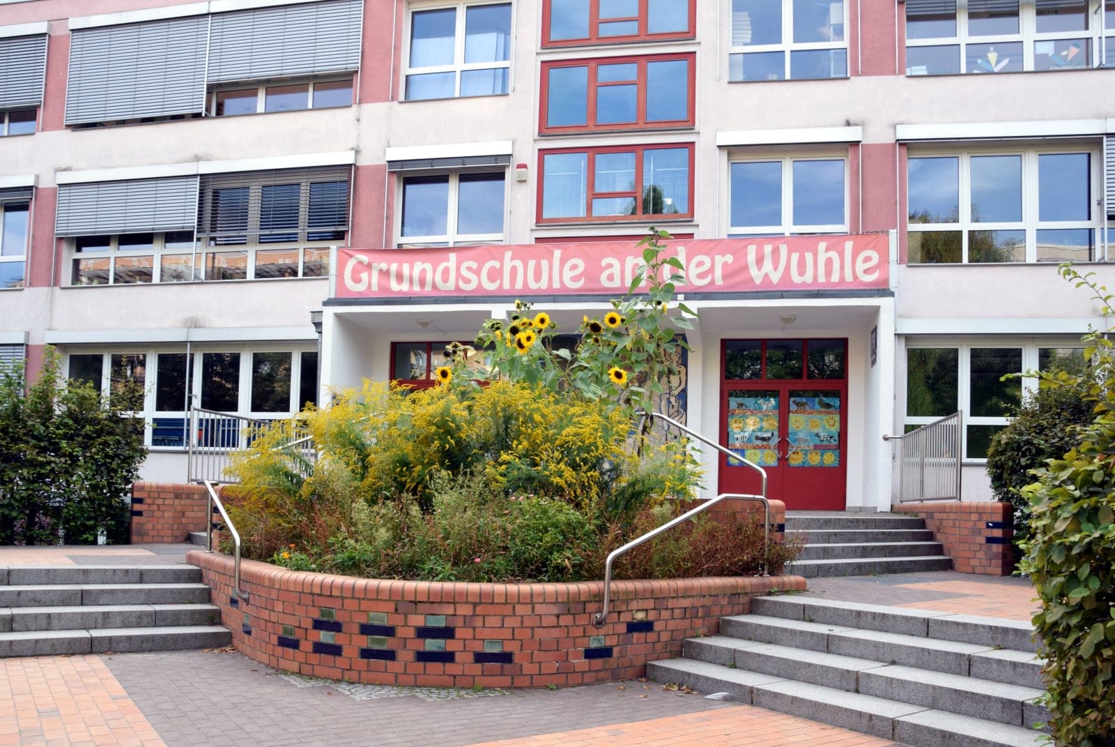 برلين 2027: سجل المدرسة في أكتوبر