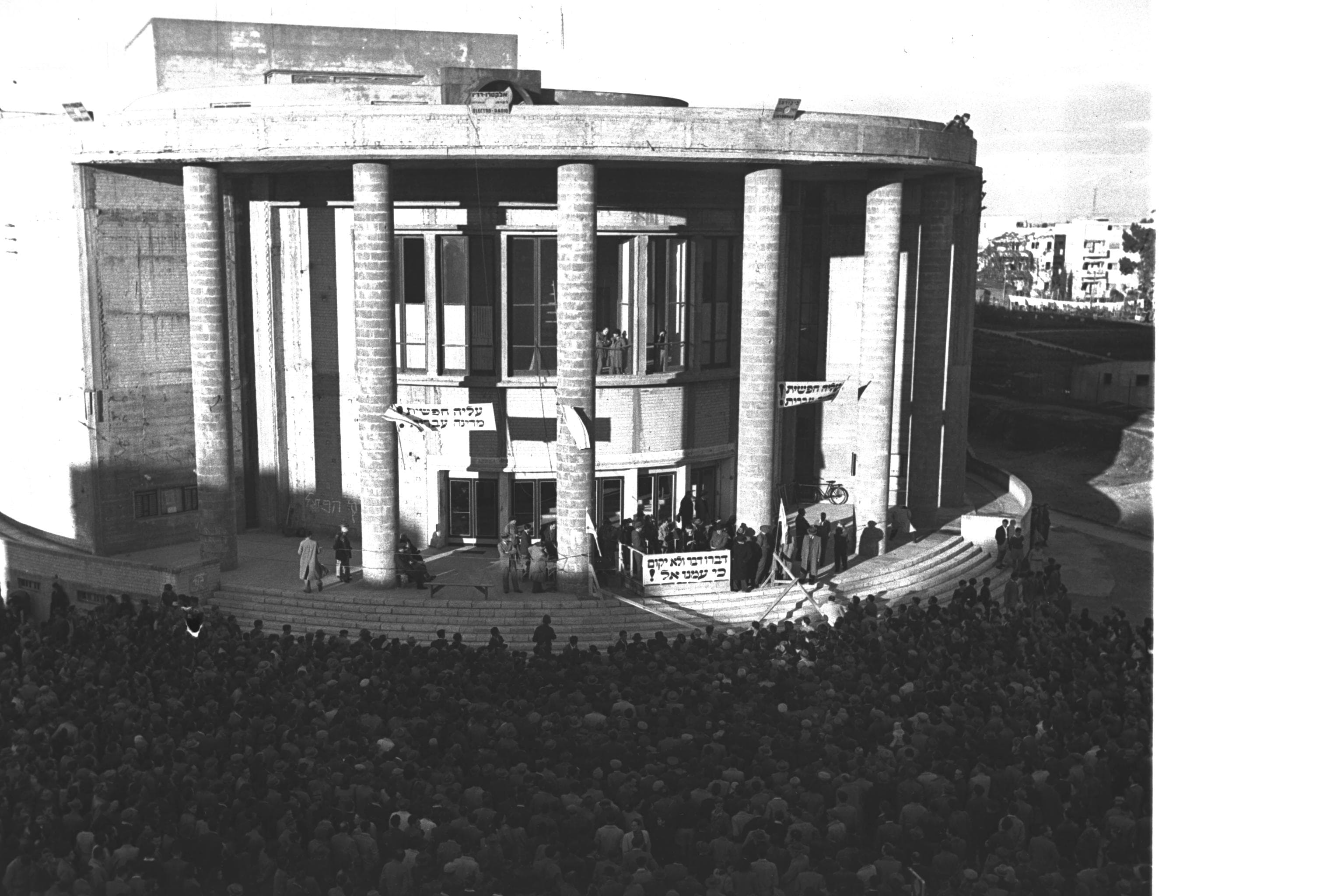 لم الشمل 2026: حقوقك وخطواتك الآن